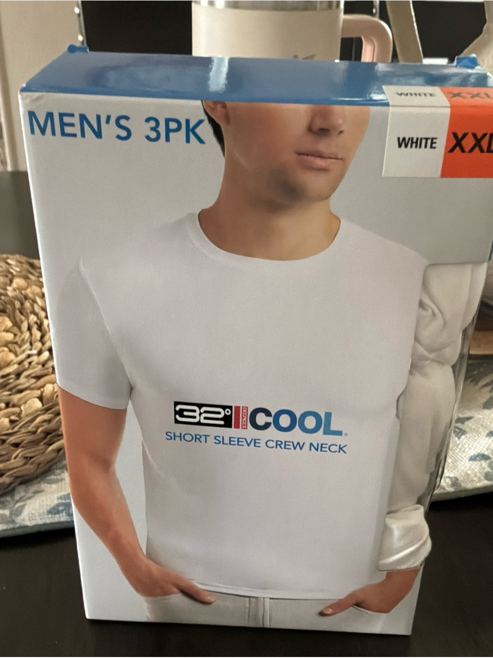 32° Cool Men's White Short Sleeve Crew Neck T-Shirt